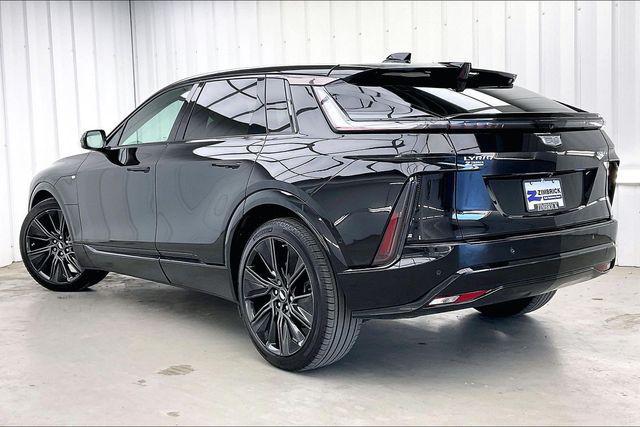 2024 Cadillac iQ Sport w/1SK