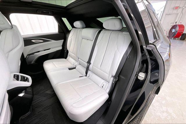 2024 Cadillac iQ Sport w/1SK