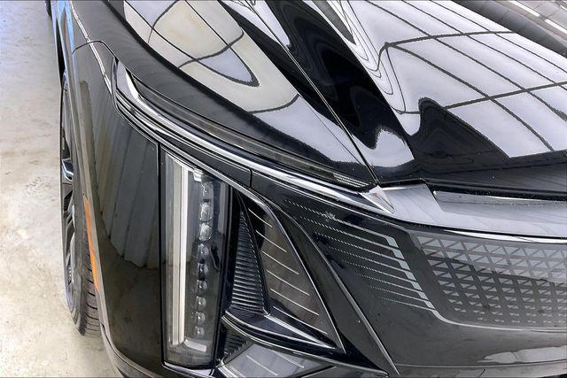 2024 Cadillac iQ Sport w/1SK