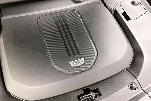 2024 Cadillac iQ Sport w/1SK
