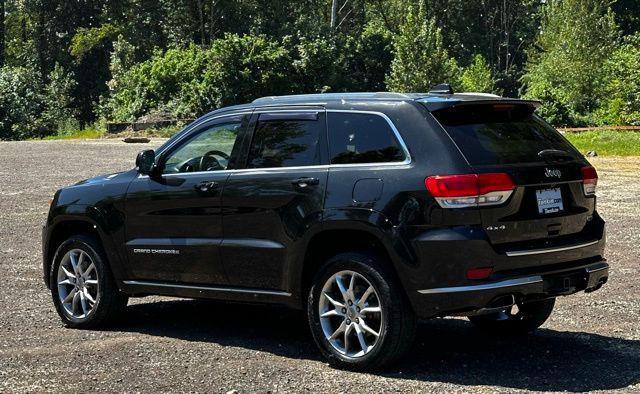 2016 Jeep Grand Cherokee Summit