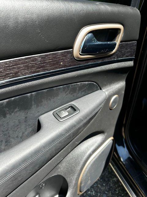 2016 Jeep Grand Cherokee Summit