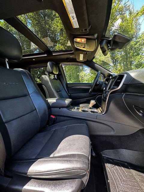 2016 Jeep Grand Cherokee Summit