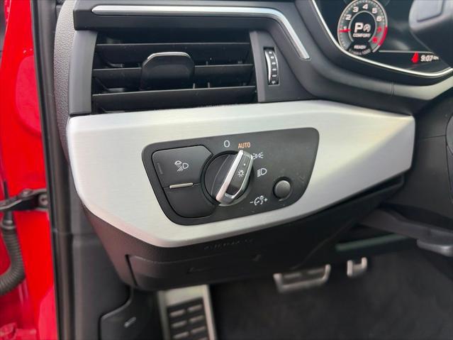 2023 Audi A4 Premium Plus 45 TFSI S line quattro S tronic