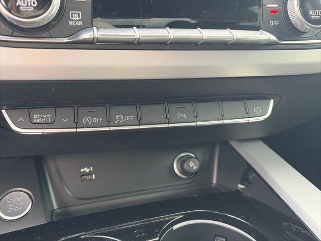 2023 Audi A4 Premium Plus 45 TFSI S line quattro S tronic