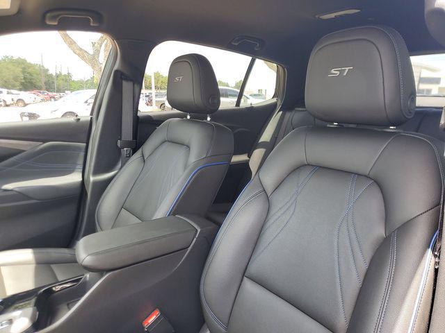 2024 Buick NV Sport Touring FWD
