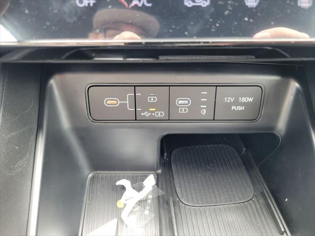 2026 Hyundai Santa Cruz SEL Activity