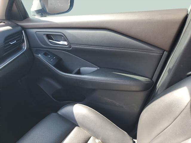 2022 Nissan Rogue SV FWD