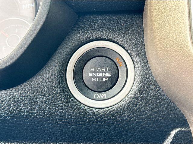 2020 Ram 1500 Laramie Crew Cab 4x4 5'7" Box