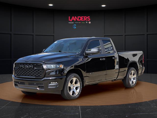 2026 RAM 1500 RAM 1500 EXPRESS QUAD CAB 4X2 64 BOX