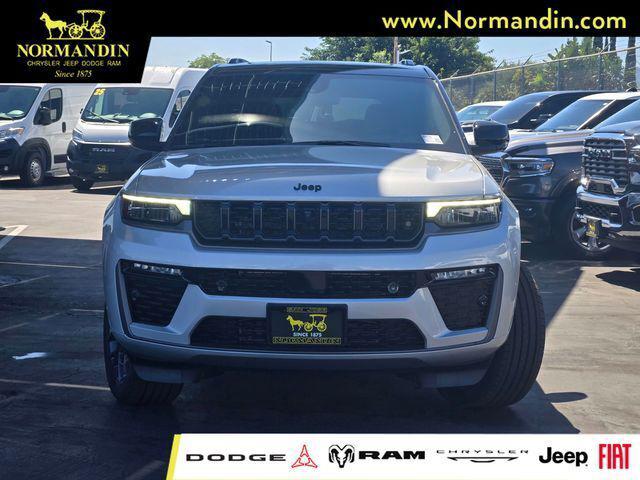 2026 Jeep Grand Cherokee GRAND CHEROKEE L SUMMIT 4X4 2026 Jeep Grand Cherokee GRAND CHEROKEE L SUMMIT 4X4