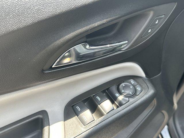 2023 Chevrolet Equinox FWD LS