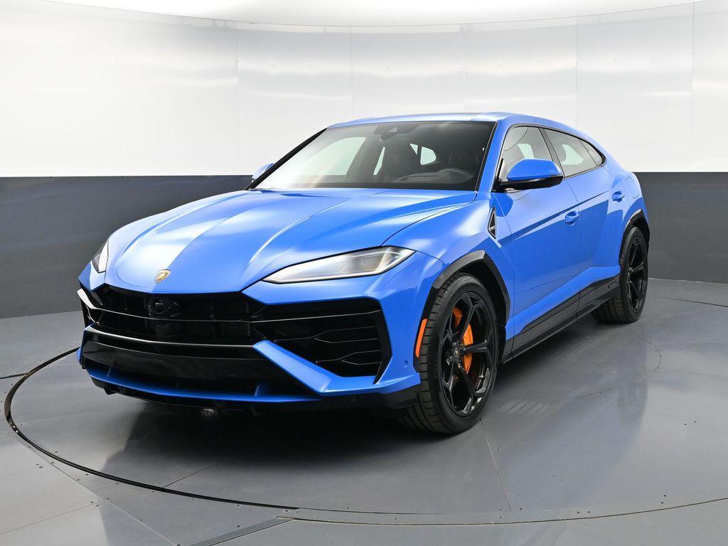 /2025 Lamborghini Urus