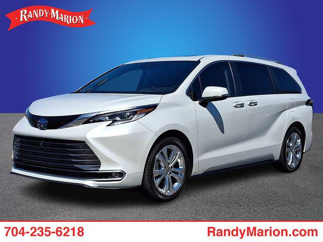 2022 Toyota Sienna Platinum for sale in Statesville, NC