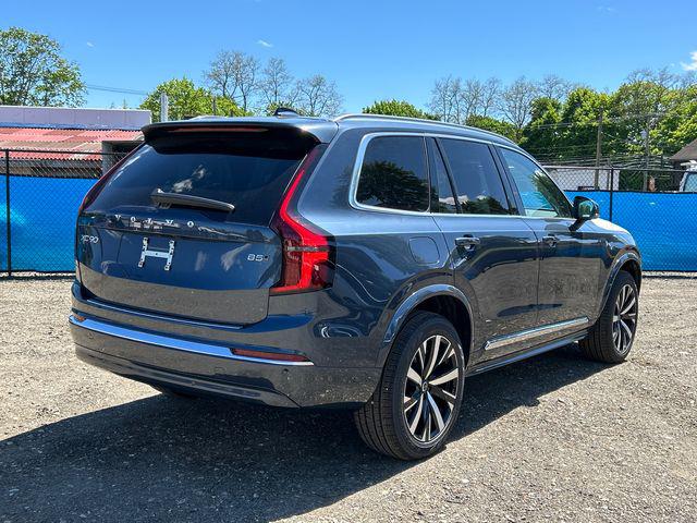 2026 Volvo XC90 Core, B5 AWD Gas (mild hybrid), Gasoline, Bright, 7 Seats