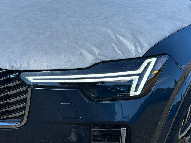 2026 Volvo XC90 Core, B5 AWD Gas (mild hybrid), Gasoline, Bright, 7 Seats