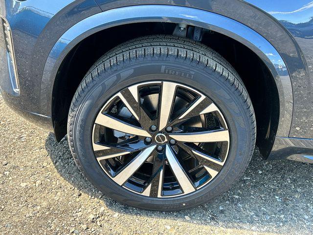 2026 Volvo XC90 Core, B5 AWD Gas (mild hybrid), Gasoline, Bright, 7 Seats