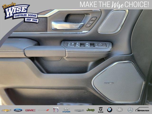 2026 Ram 1500 Laramie Crew Cab 4x4 57 Box