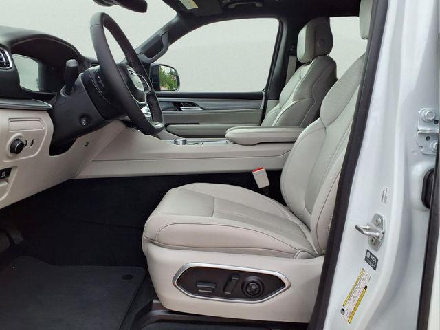 2026 Jeep Grand Wagoneer Limited Altitude 4x4