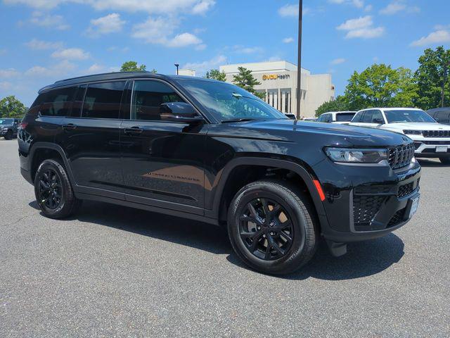 2026 Jeep Grand Cherokee L GRAND CHEROKEE L LAREDO ALTITUDE 4X4 2026 Jeep Grand Cherokee L GRAND CHEROKEE L LAREDO ALTITUDE 4X4