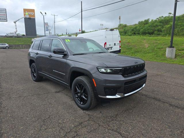 2026 Jeep Grand Cherokee GRAND CHEROKEE L LAREDO 4X4