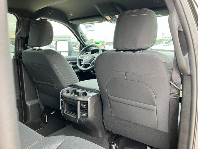 2026 Ram 3500 Lone Star Crew Cab 4x4 8' Box