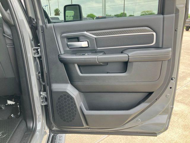 2026 Ram 3500 Lone Star Crew Cab 4x4 8' Box