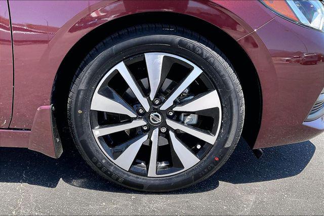 2023 Nissan Sentra SV Xtronic CVT