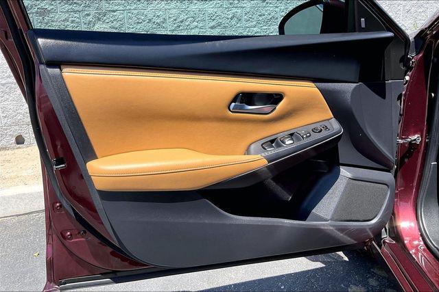 2023 Nissan Sentra SV Xtronic CVT
