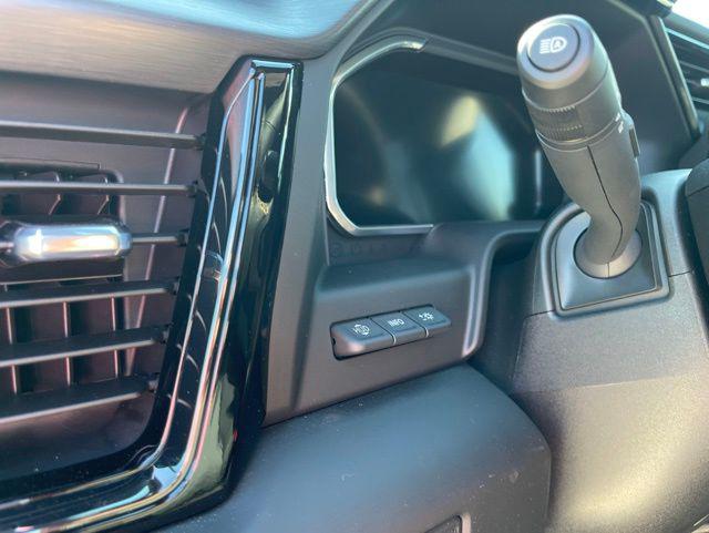 2026 GMC Sierra 2500HD Crew Cab, Standard Bed, AT4, 4WD