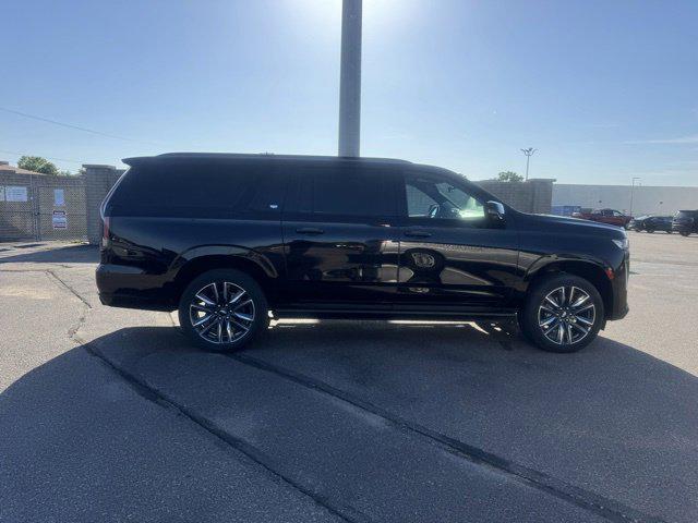 2023 Cadillac Escalade ESV 4WD Sport Platinum