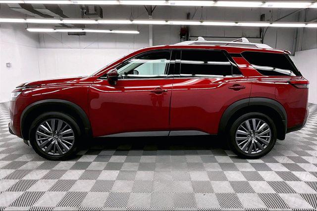 2024 Nissan Pathfinder SL 4WD