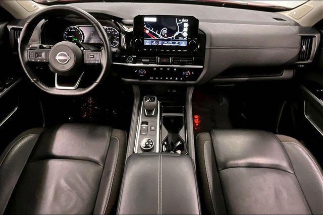 2024 Nissan Pathfinder SL 4WD