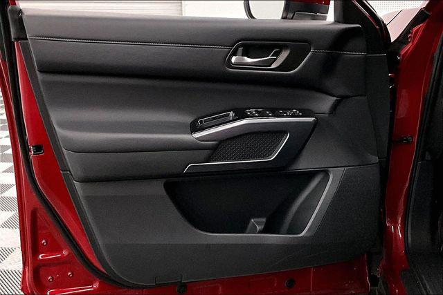2024 Nissan Pathfinder SL 4WD
