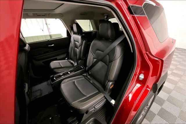 2024 Nissan Pathfinder SL 4WD