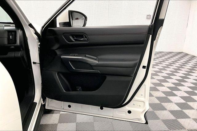 2023 Nissan Pathfinder Rock Creek 4WD