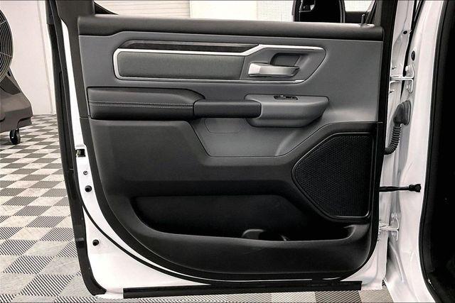 2023 Ram 1500 Big Horn Crew Cab 4x4 5'7" Box