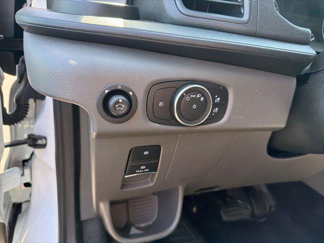 2025 Ford Transit Cargo Van Base