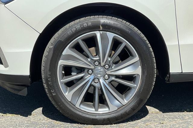 2017 Acura MDX w/Technology Package