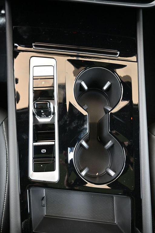 2026 Volkswagen Atlas SEL