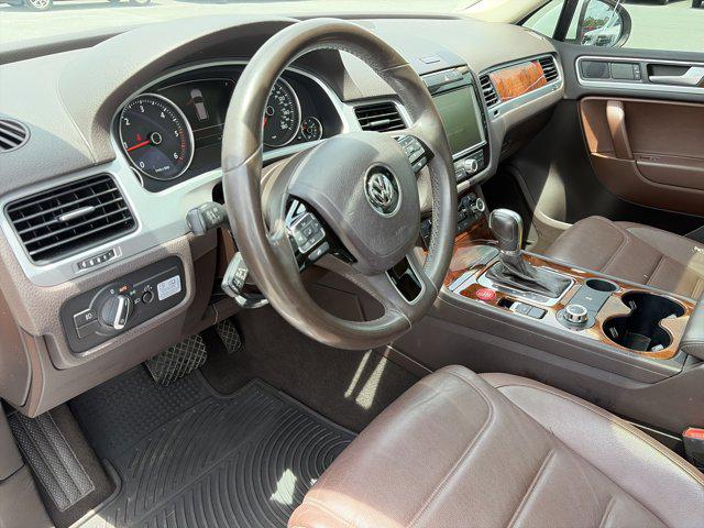 2014 Volkswagen Touareg TDI Lux