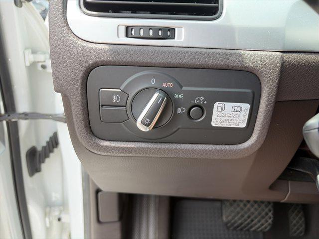 2014 Volkswagen Touareg TDI Lux