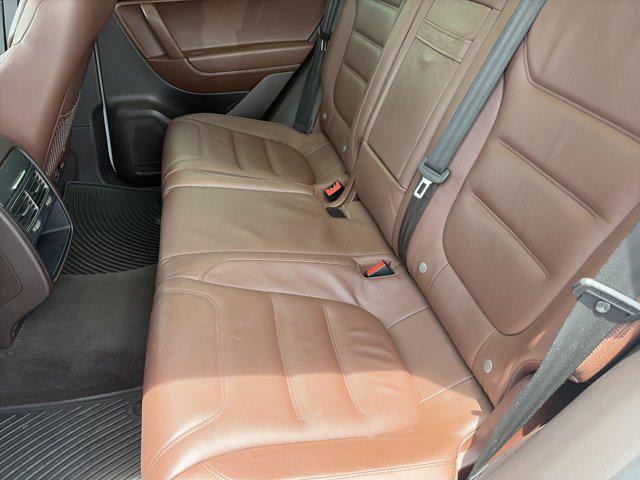 2014 Volkswagen Touareg TDI Lux