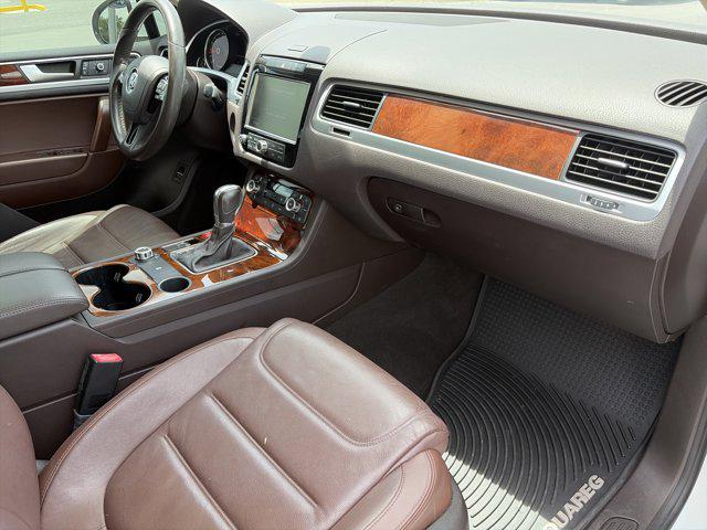 2014 Volkswagen Touareg TDI Lux