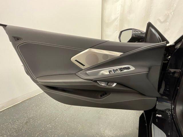 2024 Chevrolet Stingray 2LT RWD