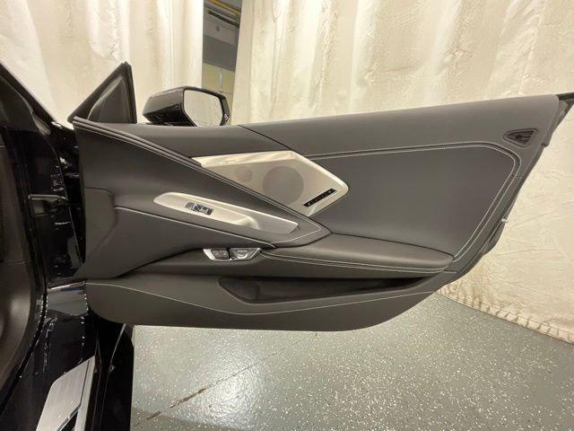 2024 Chevrolet Stingray 2LT RWD
