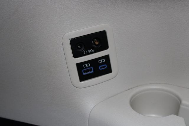 2021 Toyota Sienna Platinum