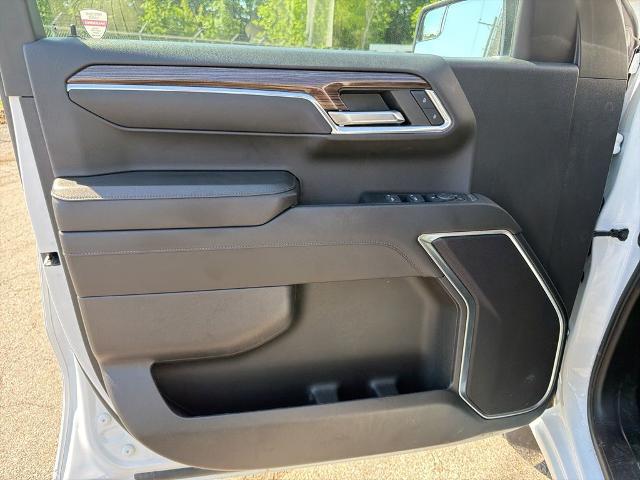 2023 Chevrolet Silverado 1500 4WD Crew Cab Short Bed LT with 2FL