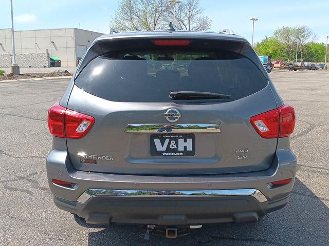 2019 Nissan Pathfinder SV