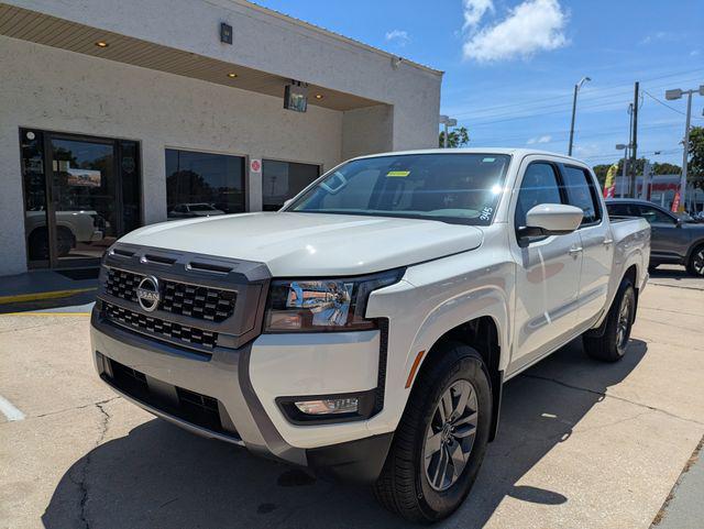 2025 Nissan Frontier Crew Cab SV 4x2